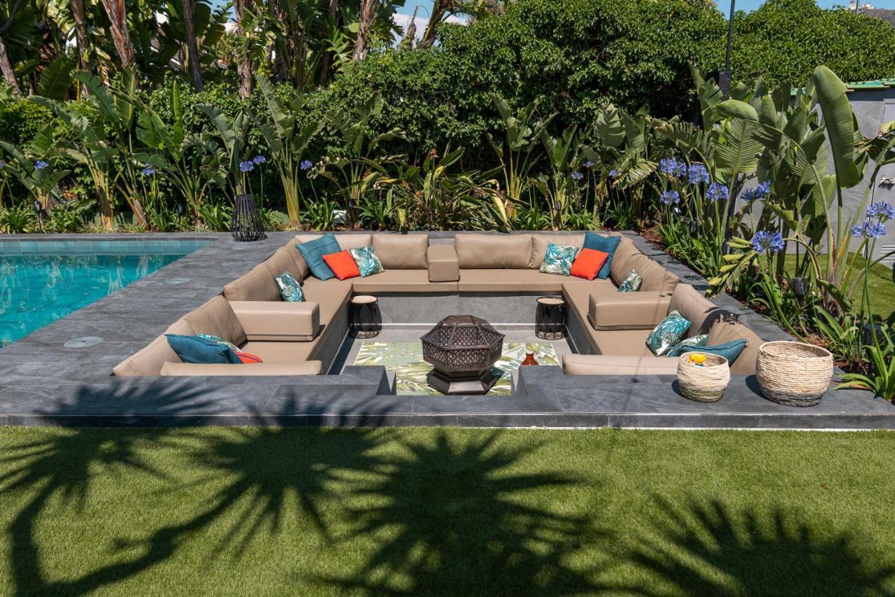 Вилла Barcelona'S Tropical Oasis Сан-Жуст-Десверн Экстерьер фото